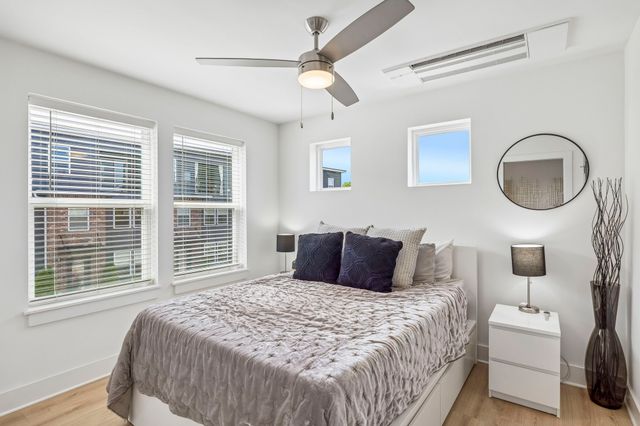 102 Duke St Apt 42, Nashville, TN 37207