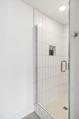 102 Duke St Apt 42, Nashville, TN 37207