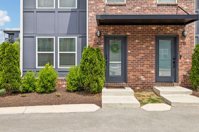 102 Duke St Apt 42, Nashville, TN 37207