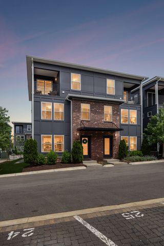 102 Duke St Apt 42, Nashville, TN 37207