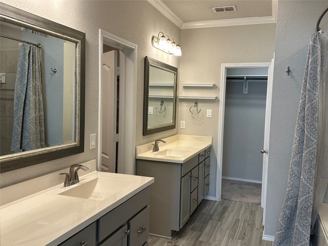 3716 Fossil Tree Lane, Fort Worth, TX 76244