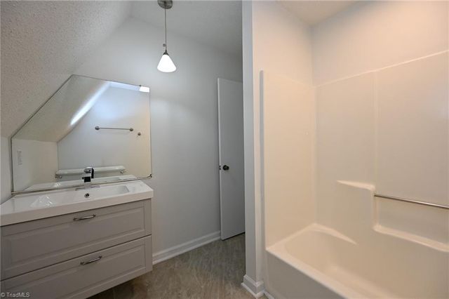 1469 Old Town Road, Winston-salem, NC 27106