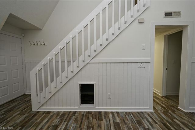 1469 Old Town Road, Winston-salem, NC 27106