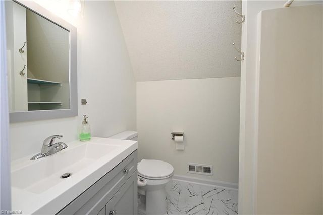 1469 Old Town Road, Winston-salem, NC 27106