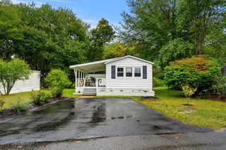 2900 Cranberry Highway 38, Wareham, MA 02538