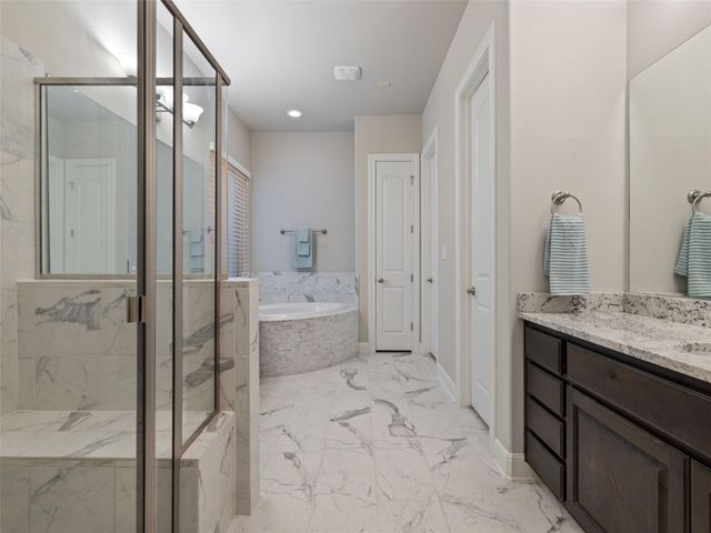 3417 Flat Iron CT, Leander, TX 78641