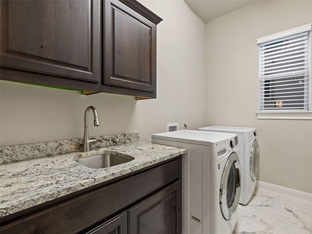 3417 Flat Iron CT, Leander, TX 78641