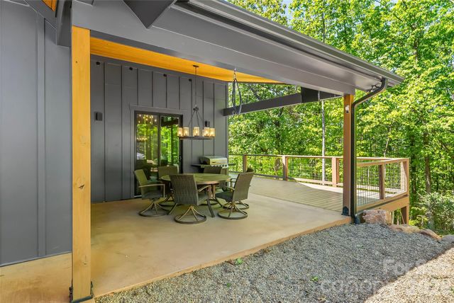 3135 Laurel Heights Drive Extension, Morganton, NC 28655