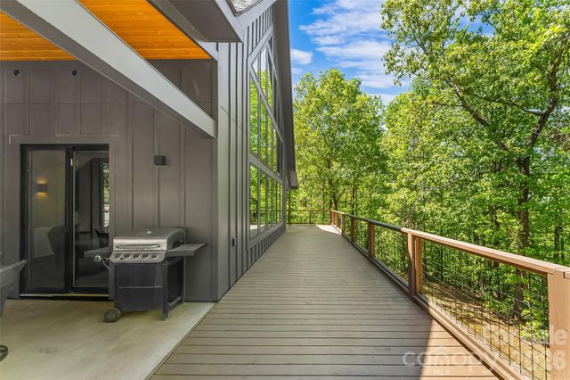 3135 Laurel Heights Drive Extension, Morganton, NC 28655