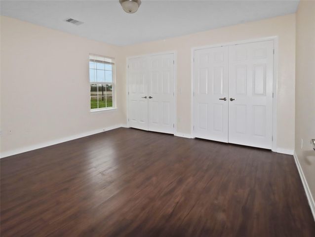 7501 Blue Jay Drive, Texas City, TX 77591