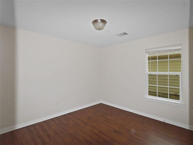 7501 Blue Jay Drive, Texas City, TX 77591