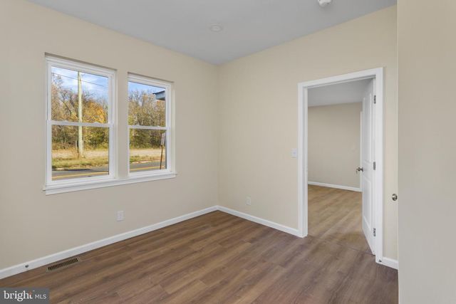1606 ROUTE 130, Burlington, NJ 08016