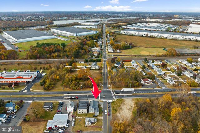 1606 ROUTE 130, Burlington, NJ 08016