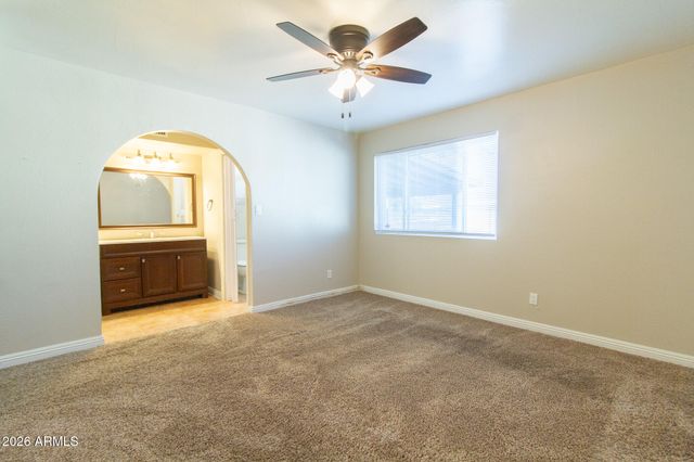 3002 N LOS ALTOS Drive, Chandler, AZ 85224