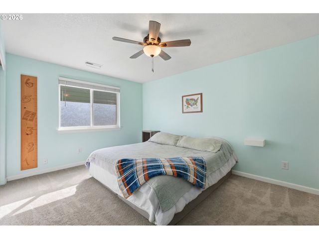 9011 Ne 136TH Ave, Vancouver, WA 98682