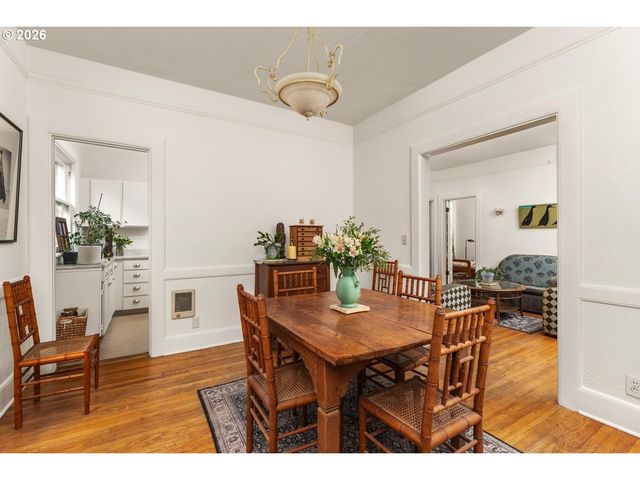 731 Sw KING Ave 10, Portland, OR 97035