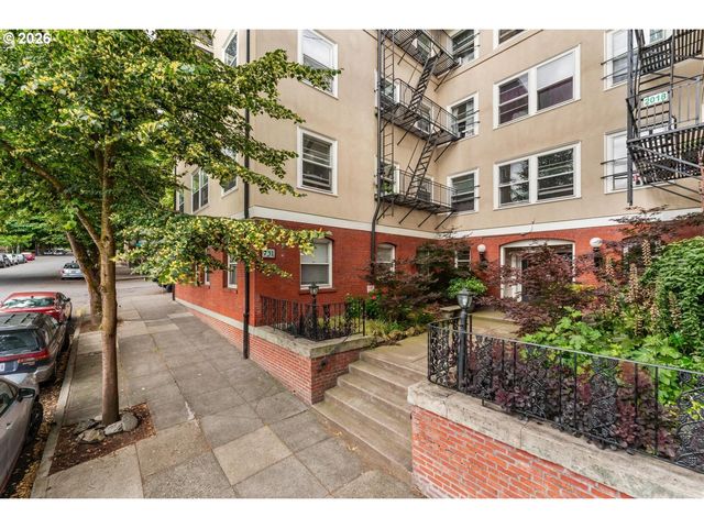 731 Sw KING Ave 10, Portland, OR 97035
