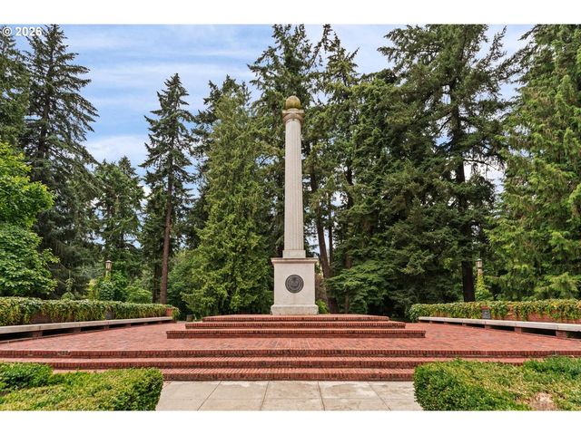 731 Sw KING Ave 10, Portland, OR 97035