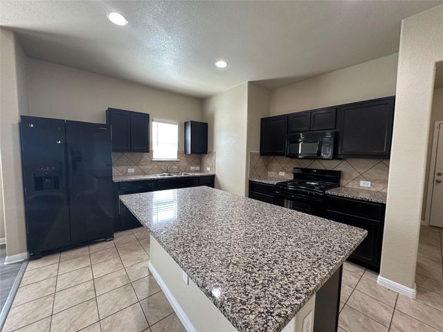 1517 Maier DR, Pflugerville, TX 78660