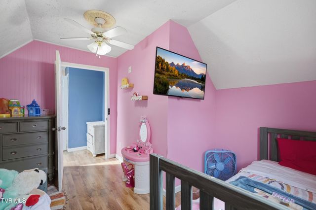 138 Luttie Banner Drive, Castlewood, VA 24224