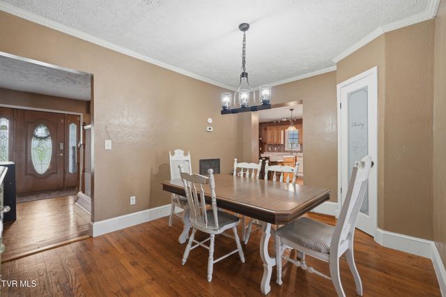 138 Luttie Banner Drive, Castlewood, VA 24224