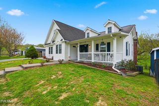 138 Luttie Banner Drive, Castlewood, VA 24224