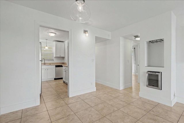 765 Jeffery Street 1-301, Boca Raton, FL 33487