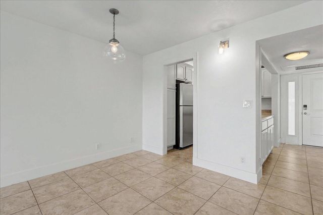 765 Jeffery Street 1-301, Boca Raton, FL 33487