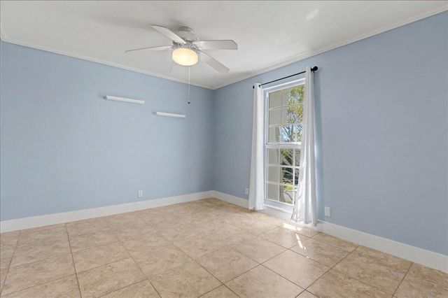 765 Jeffery Street 1-301, Boca Raton, FL 33487