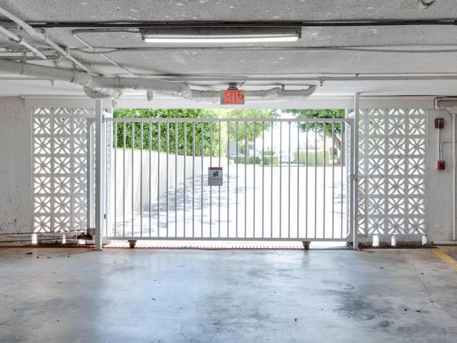 765 Jeffery Street 1-301, Boca Raton, FL 33487