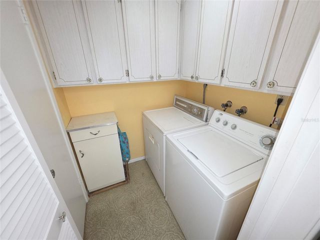 7207 ASHWOOD DRIVE, Port Richey, FL 34668