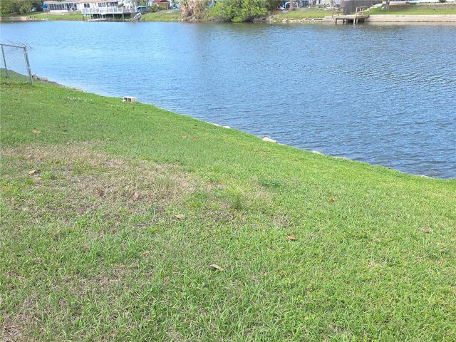 7207 ASHWOOD DRIVE, Port Richey, FL 34668