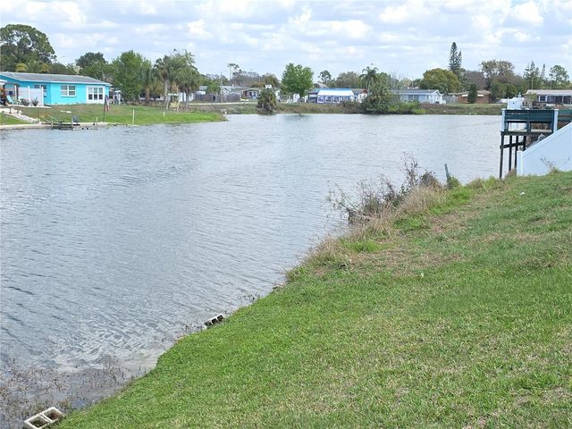 7207 ASHWOOD DRIVE, Port Richey, FL 34668