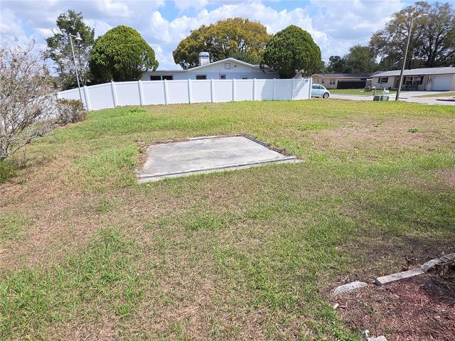 7207 ASHWOOD DRIVE, Port Richey, FL 34668