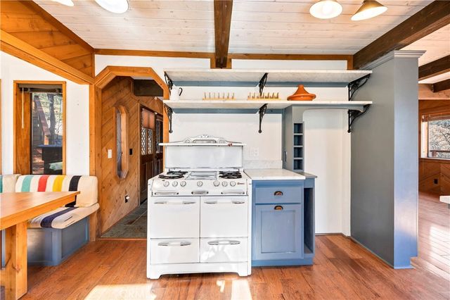 24863 Ponderosa, Idyllwild, CA 92549