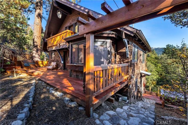 24863 Ponderosa, Idyllwild, CA 92549