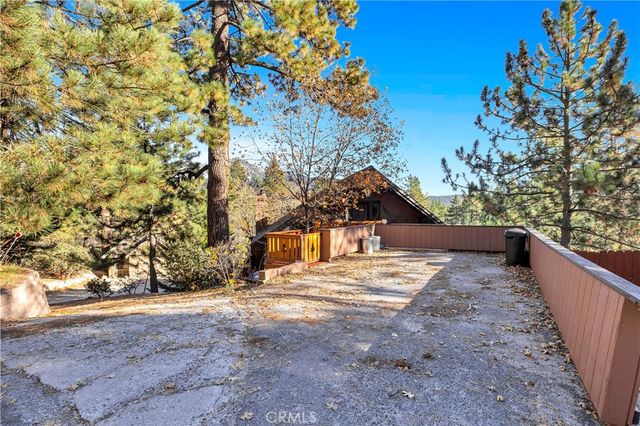 24863 Ponderosa, Idyllwild, CA 92549