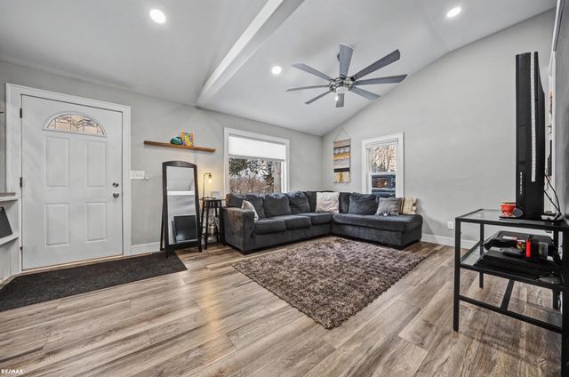 45800 Hull Rd Road, Van Buren Twp, MI 48111