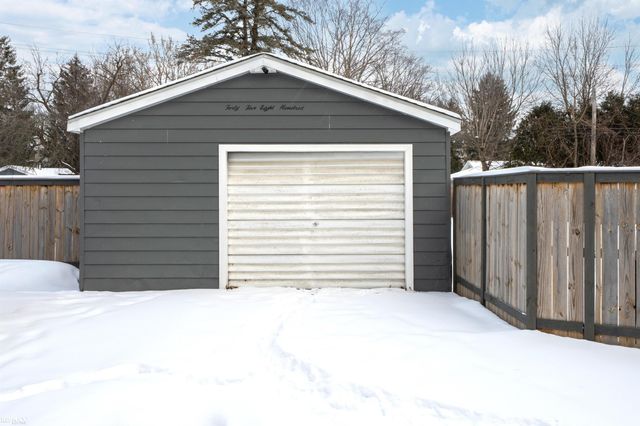 45800 Hull Rd Road, Van Buren Twp, MI 48111