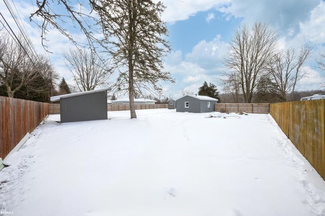 45800 Hull Rd Road, Van Buren Twp, MI 48111