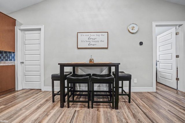 45800 Hull Rd Road, Van Buren Twp, MI 48111