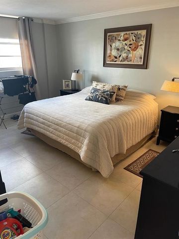3000 S Ocean Drive 302, Hollywood, FL 33019