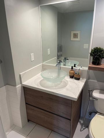 3000 S Ocean Drive 302, Hollywood, FL 33019
