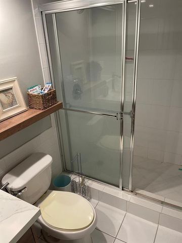 3000 S Ocean Drive 302, Hollywood, FL 33019