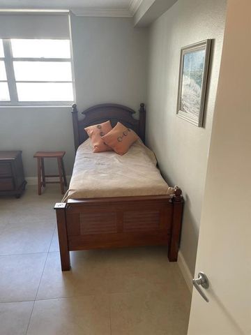 3000 S Ocean Drive 302, Hollywood, FL 33019