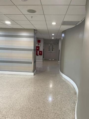 3000 S Ocean Drive 302, Hollywood, FL 33019