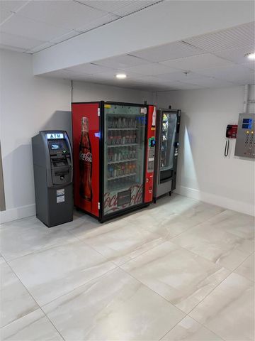 3000 S Ocean Drive 302, Hollywood, FL 33019