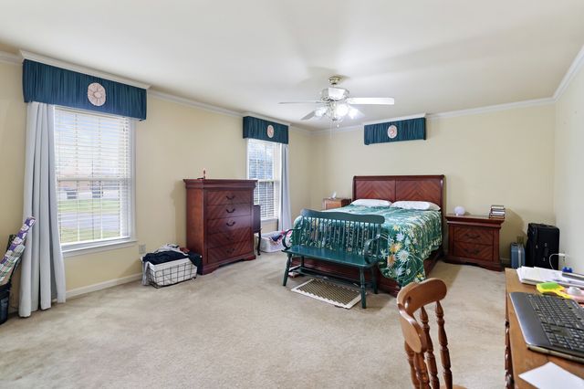 1408 Spainwood Dr, Columbia, TN 38401