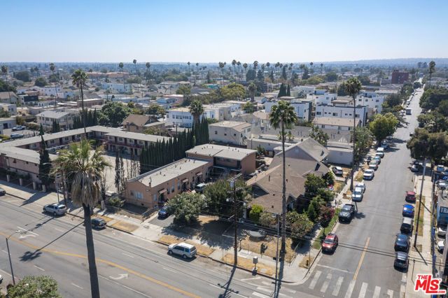 4701 S Figueroa Street, Los Angeles, CA 90037