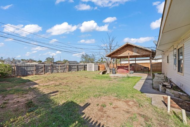 1403 Lynn Ave, Midland, TX 79705